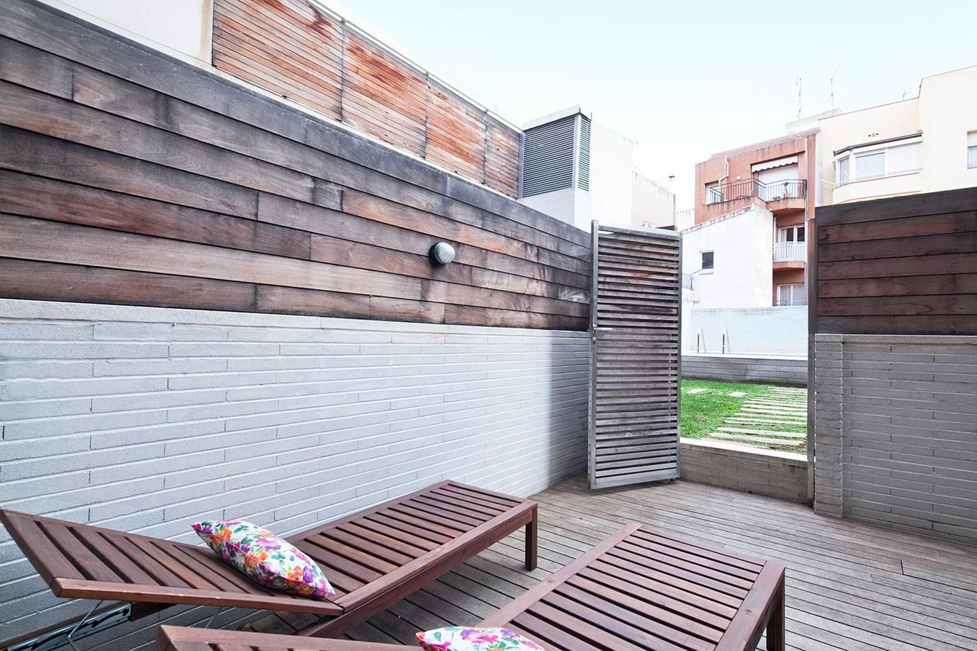 My Space Emirates - Splendid Apartment With Terrace And Pool Near Park Gueell Βαρκελώνη Εξωτερικό φωτογραφία