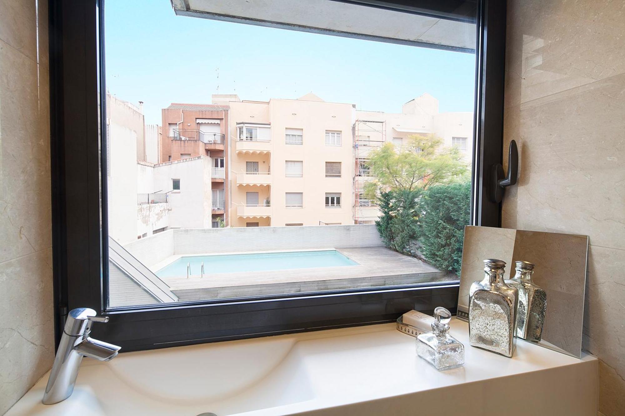 My Space Emirates - Splendid Apartment With Terrace And Pool Near Park Gueell Βαρκελώνη Εξωτερικό φωτογραφία